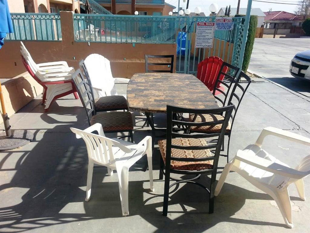 מוהאבי Aerospace Inn מתקנים תמונה