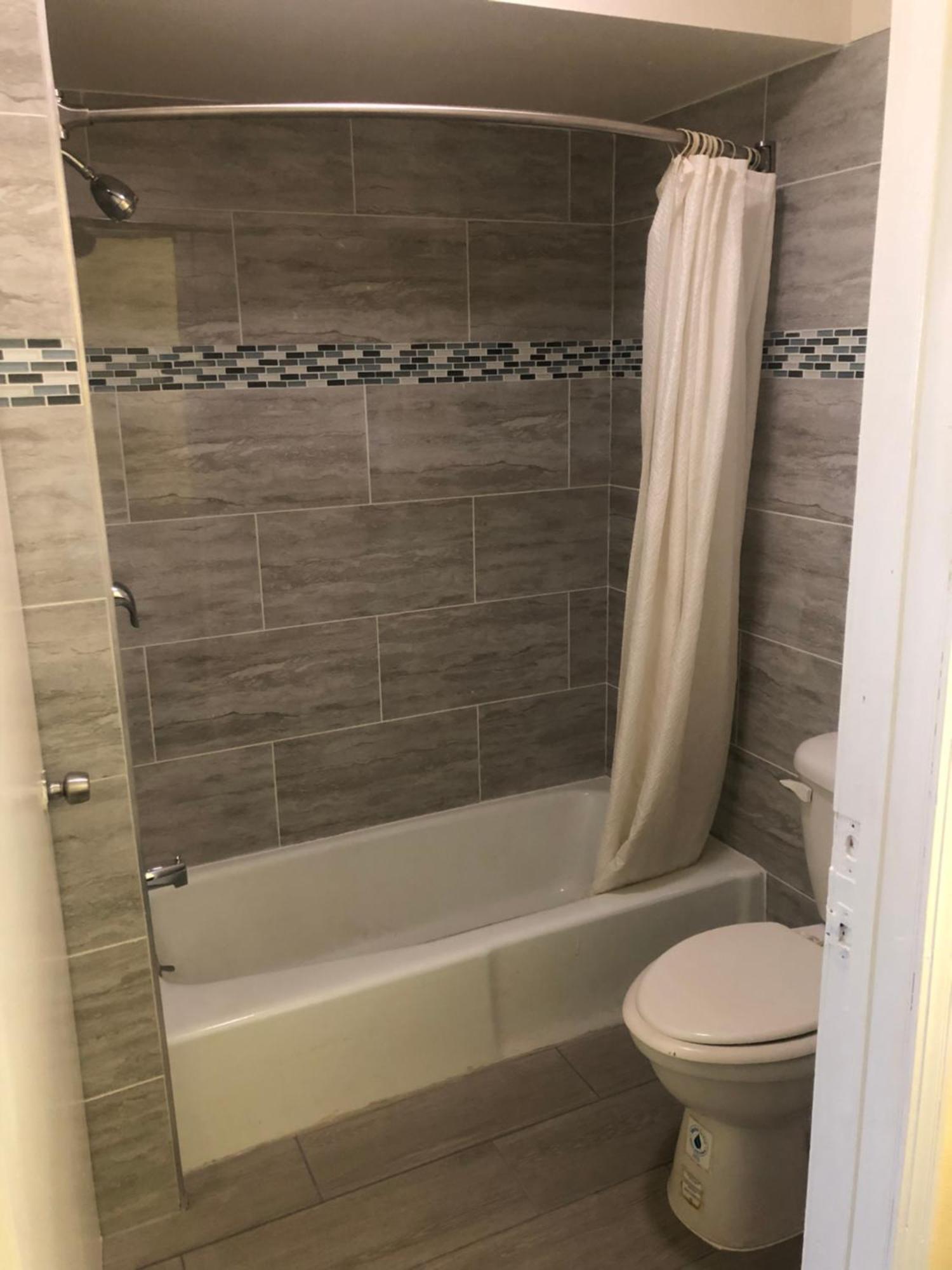 מוהאבי Aerospace Inn חדר תמונה