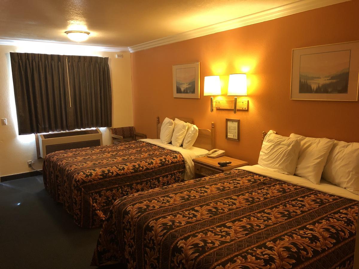 מוהאבי Aerospace Inn מראה חיצוני תמונה