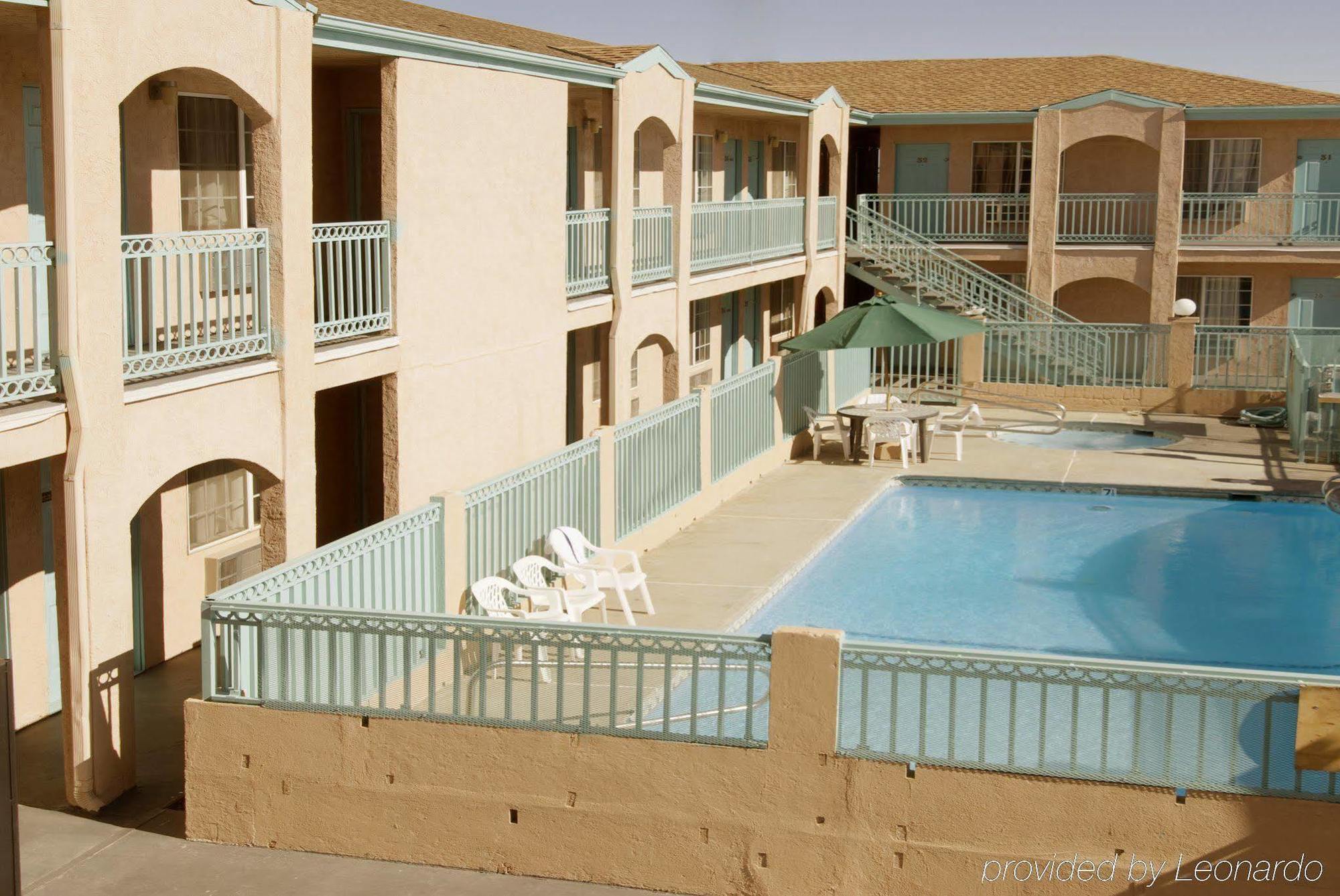 מוהאבי Aerospace Inn מראה חיצוני תמונה