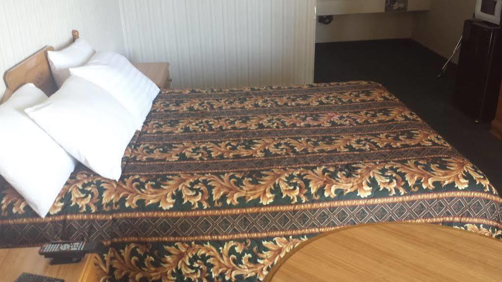 מוהאבי Aerospace Inn מראה חיצוני תמונה